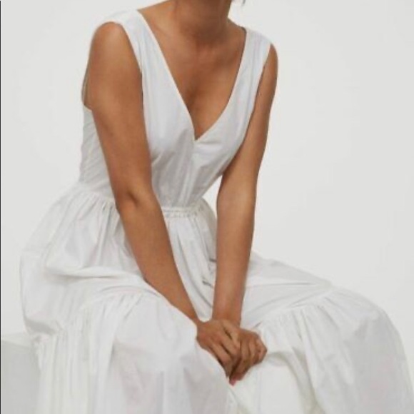 H&M Dresses & Skirts - HM Long V-neck Dress